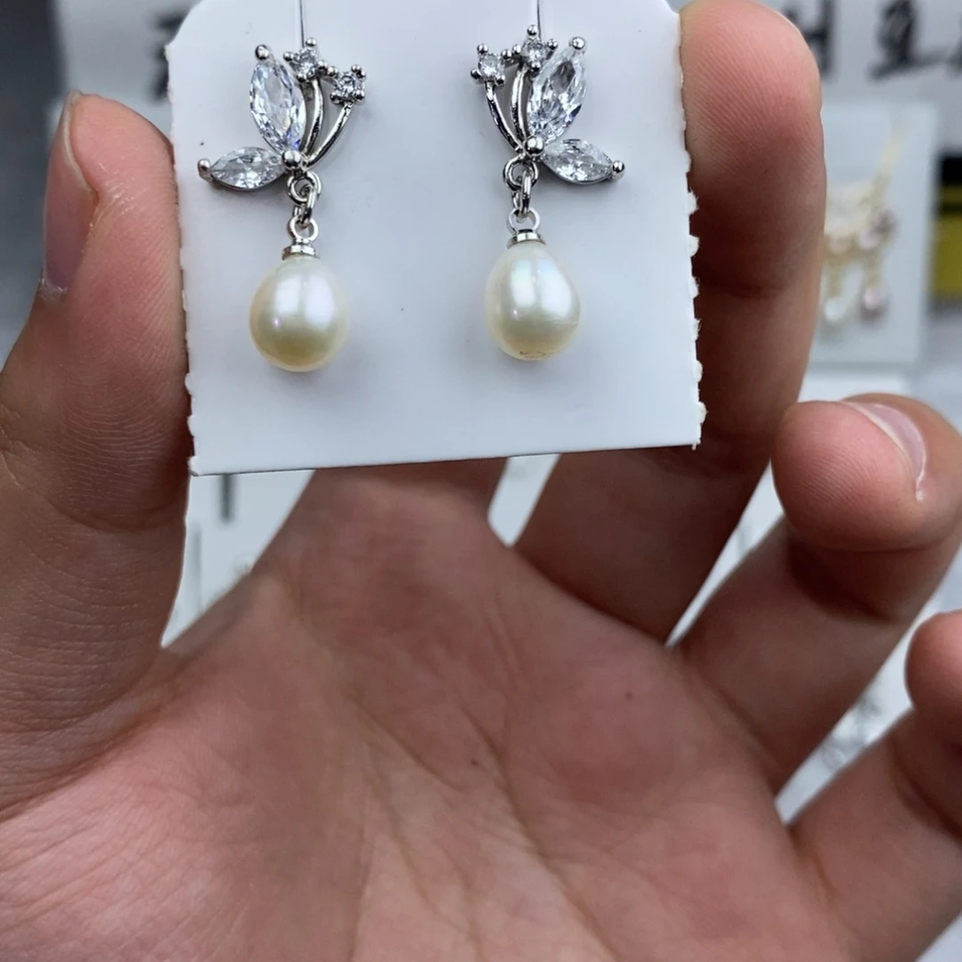 耳饰淡水珍珠未镶嵌