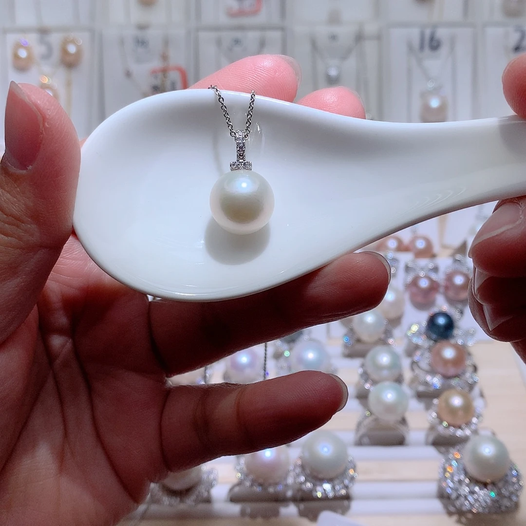 淡水珍珠吊坠(赠链)银S925镶嵌CC13.3mm