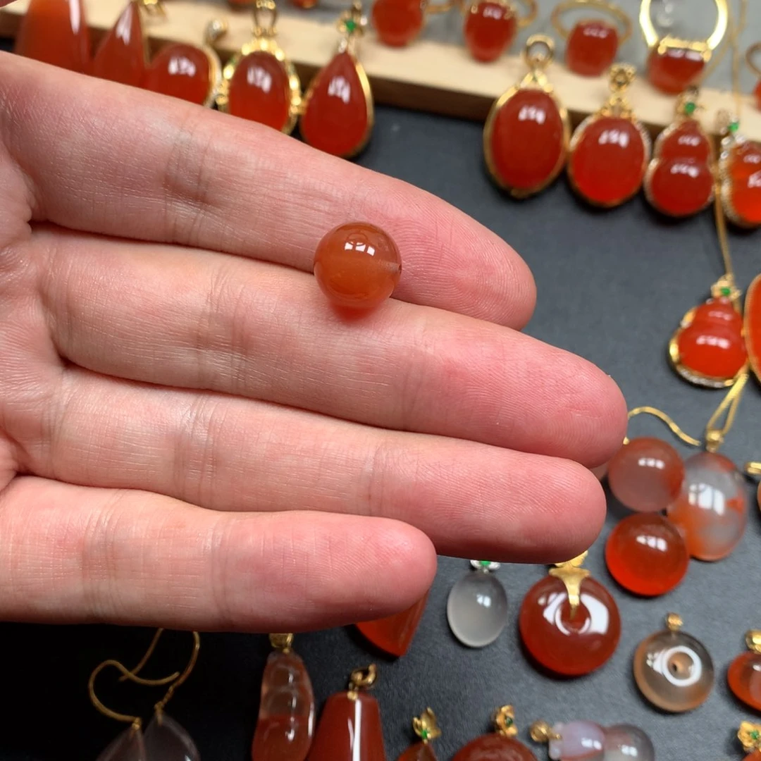 大***燕定制南红玛瑙未镶嵌