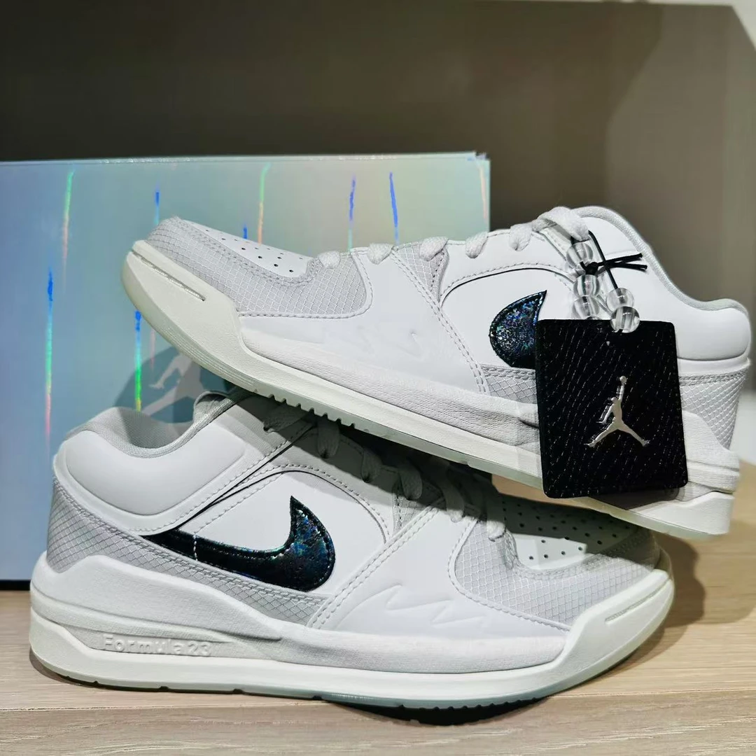 AJ SATDIUM 90 GS 蛇年配色 舒适百搭 复古低帮篮球鞋 HV4298100