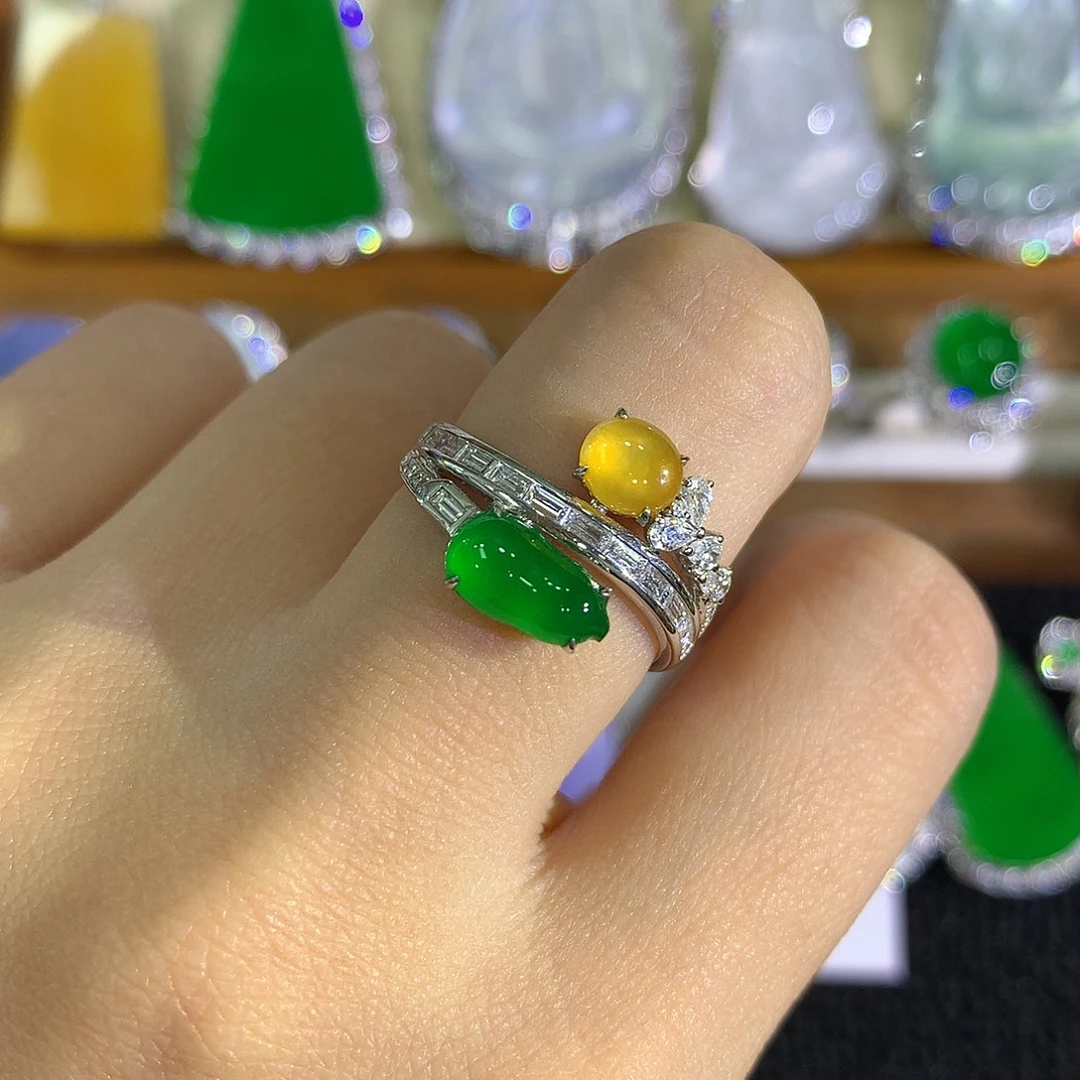 翡翠18K金镶嵌戒指设计款