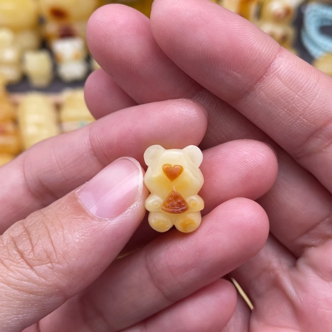 裸石琥珀未镶嵌蜜蜡