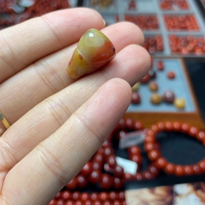 南红玛瑙未镶嵌单珠多样性发113