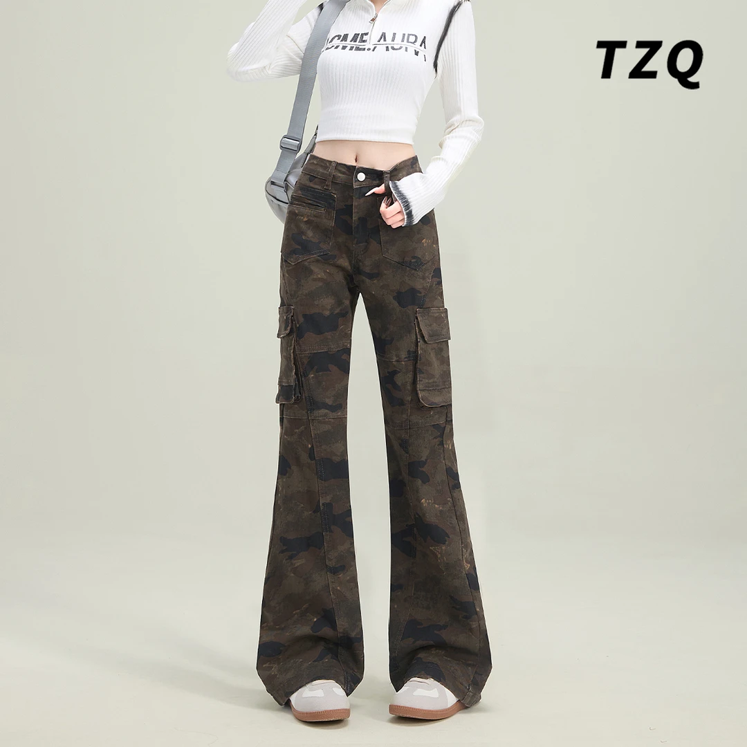 复古迷彩工装牛仔裤女秋季款多口袋高腰修身显瘦微喇裤TZQ122628