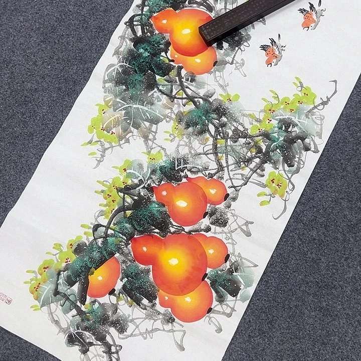 嗯。好想和他谈甜甜哦哈他
