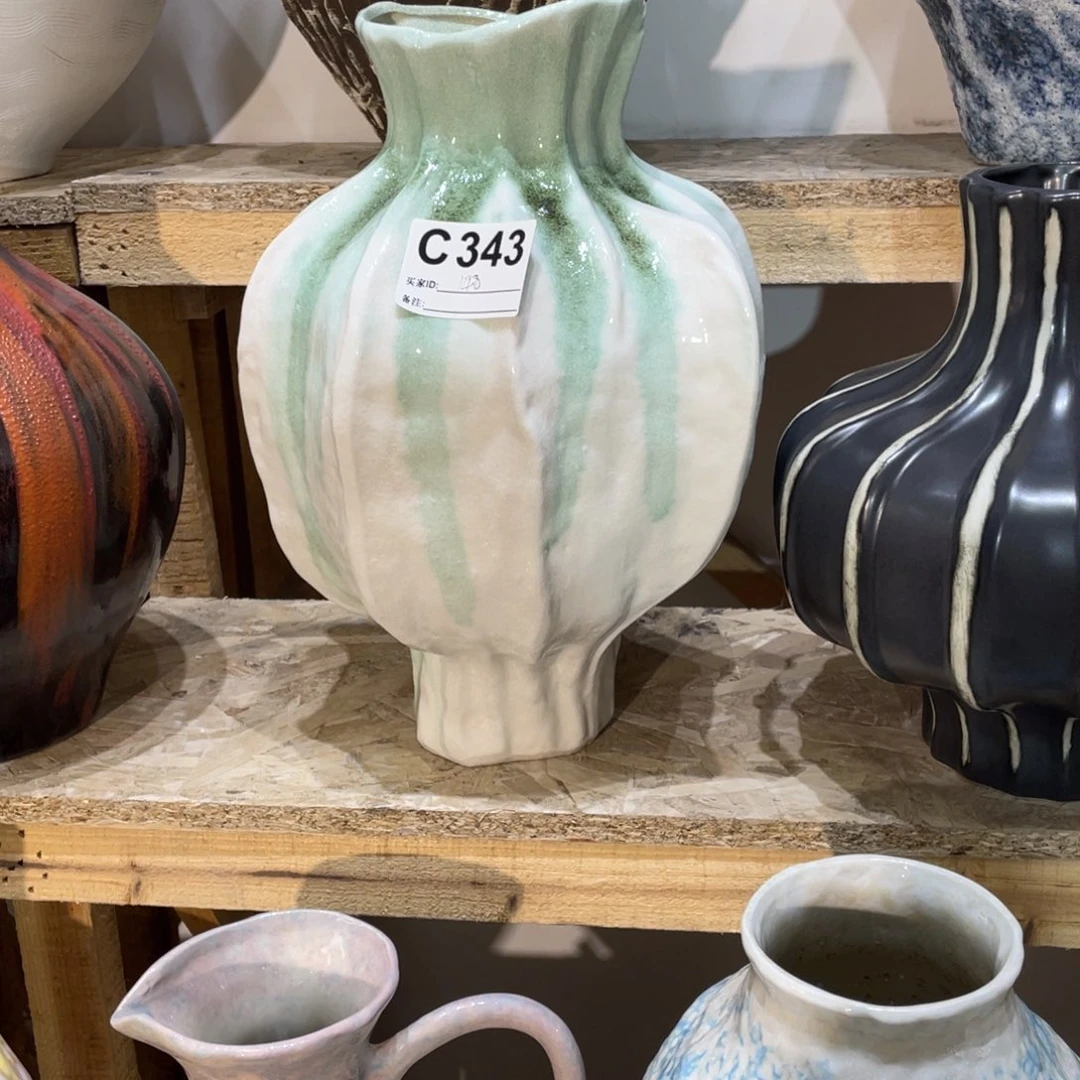花瓶白泥景德镇陶瓷艺术研究院