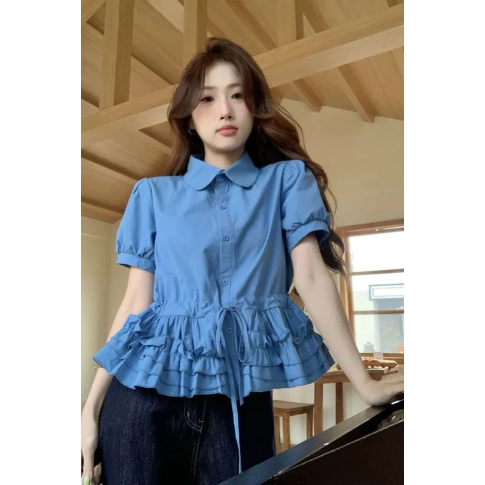 甜美减龄蓝色娃娃领泡泡袖衬衫女夏设计感木耳边收腰系带短款衬衣
