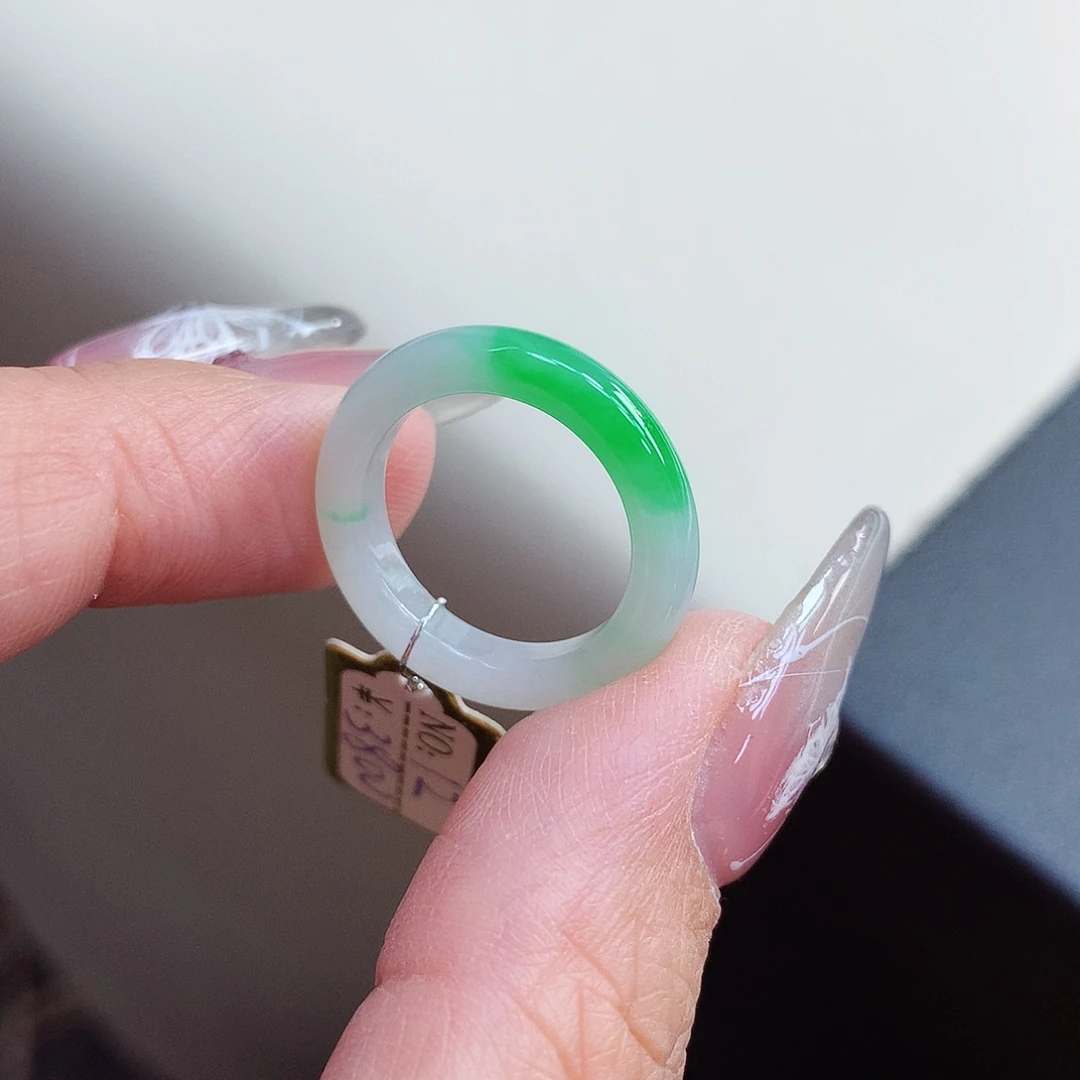 翡翠戒指未镶嵌12号