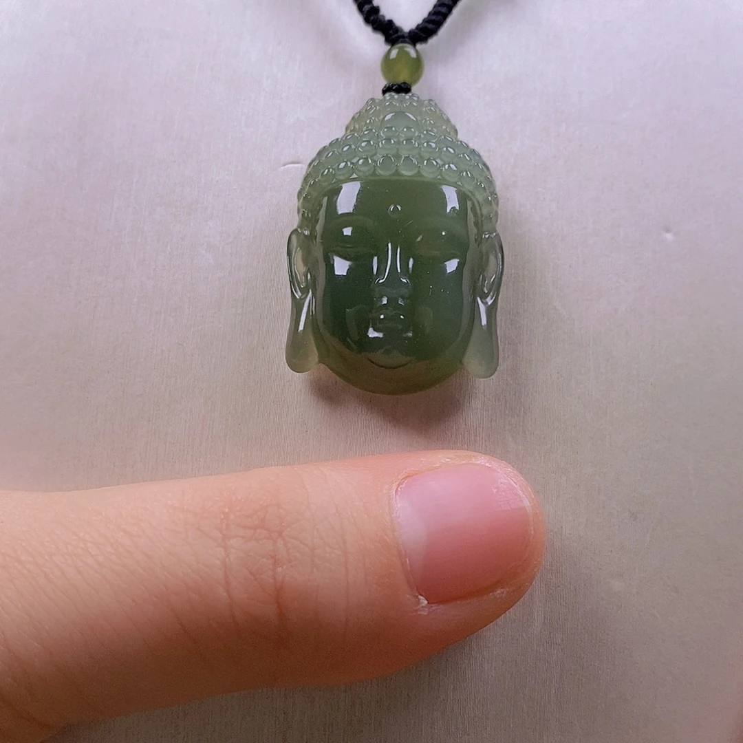 孤****和田玉未镶嵌颈饰