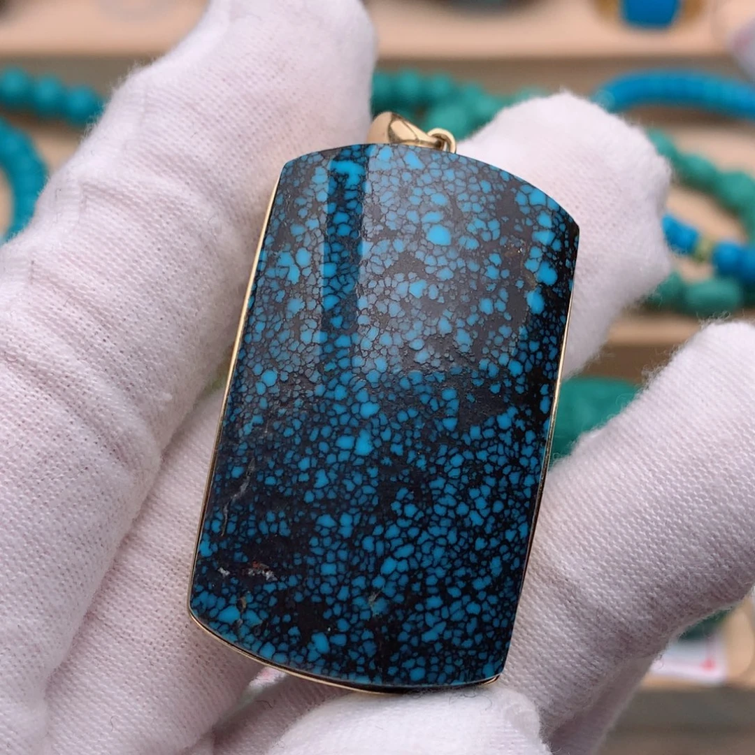 18K金镶嵌绿松石无事牌