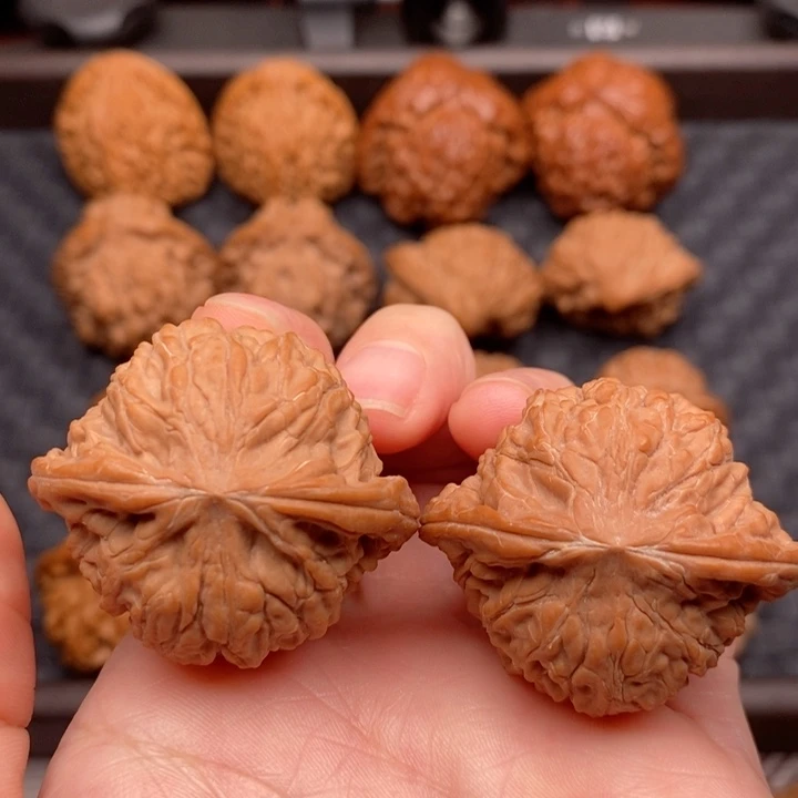 文玩核桃把件磨盘全品