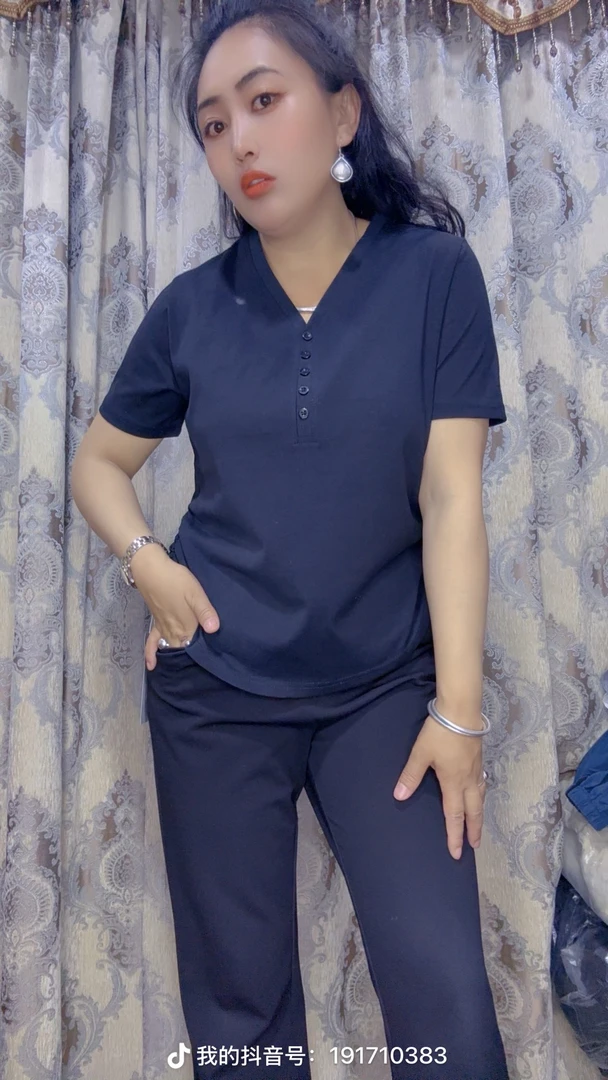 小版微领打底上衣短袖