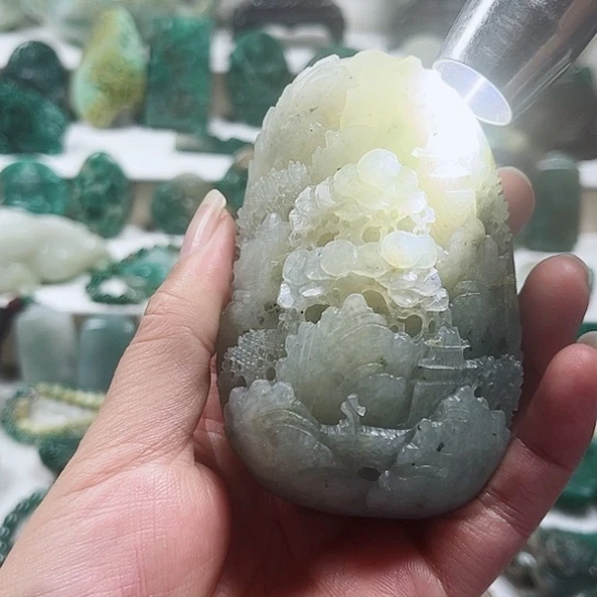 未镶嵌独山玉把件