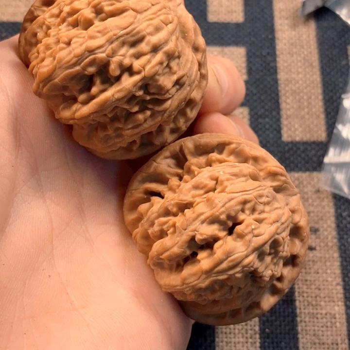 吊坠文玩核桃全品白狮子