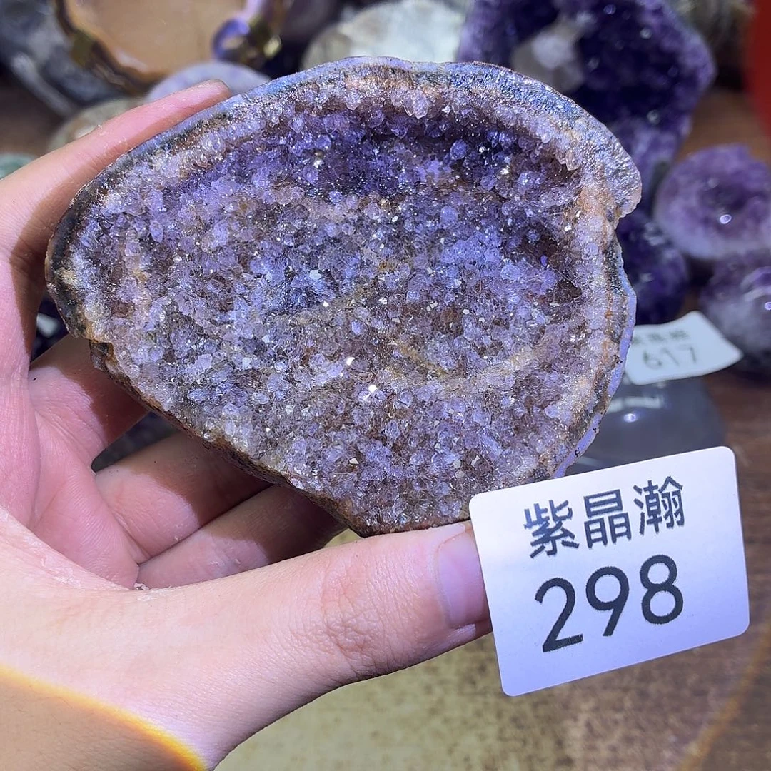 未镶嵌水晶大型摆件（非配饰）