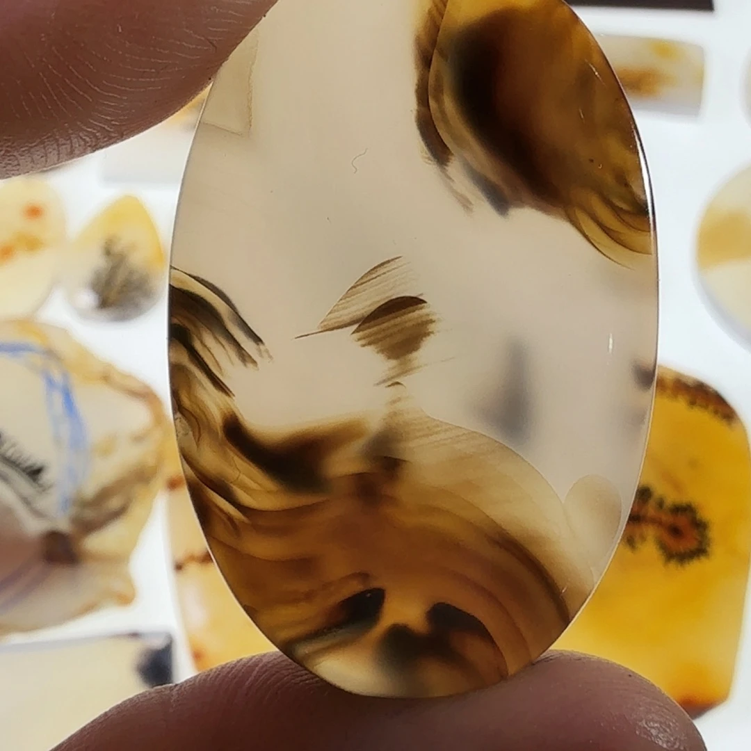 玛瑙/玉髓未镶嵌珠宝半成品