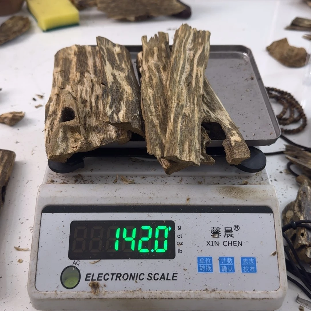 沉香碎屑沉香绿绮楠沉香142克ws