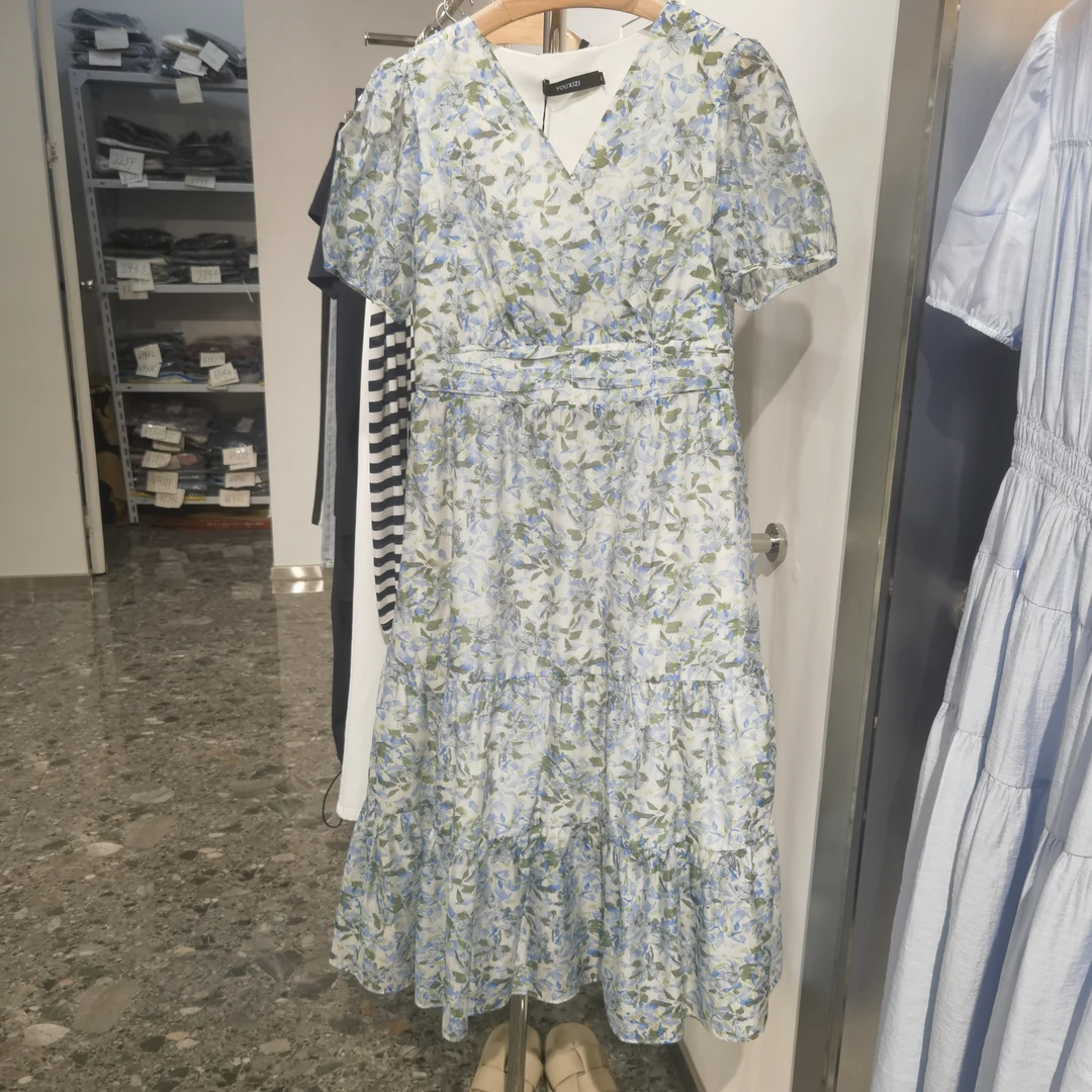 仙女碎花短袖收腰V领雪纺连衣裙夏季气质显瘦新款裙子