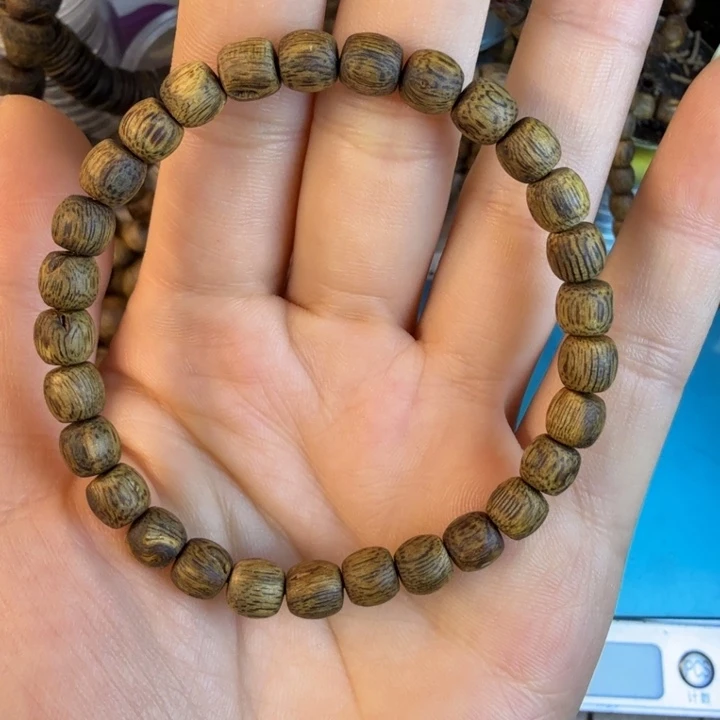 沉香碎屑沉香莺歌绿奇楠06竖纹鼓珠3.3克