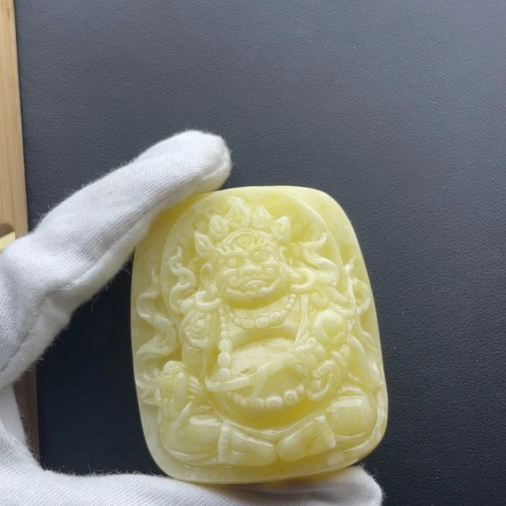 琥珀未镶嵌颈饰天然琥珀蜜蜡
