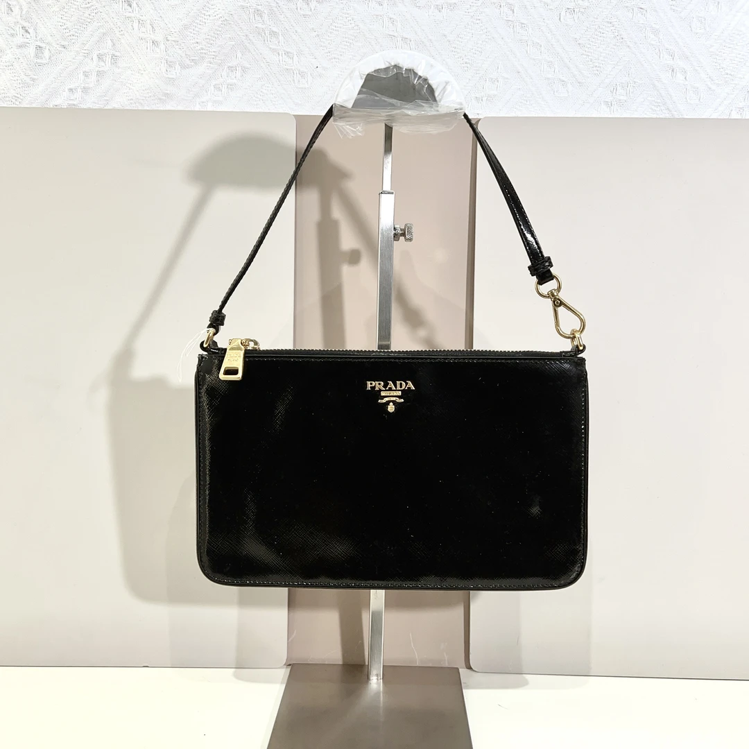 95新 Prada/普拉达 Prada普拉达单肩腋下包a8094