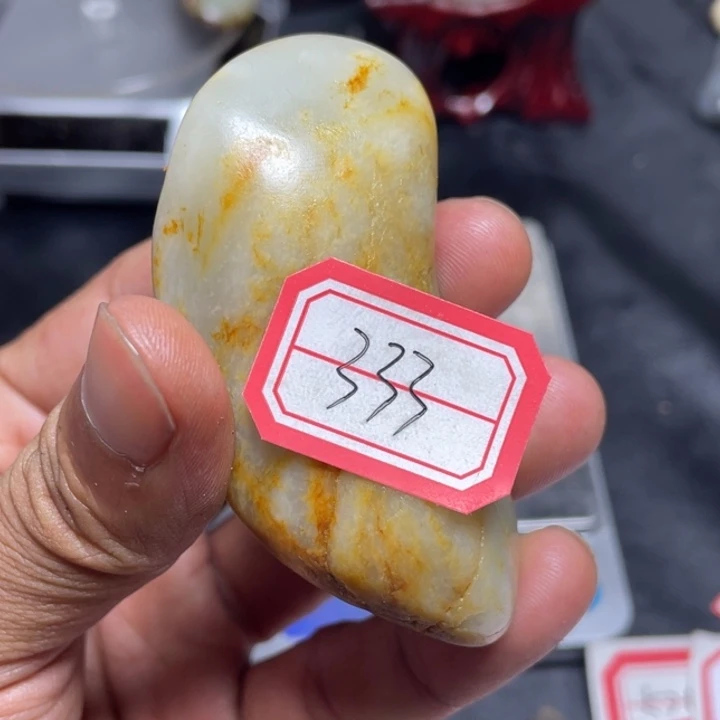 颈饰未镶嵌和田玉333