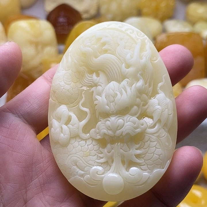 琥珀颈饰未镶嵌琥珀蜜蜡吊坠