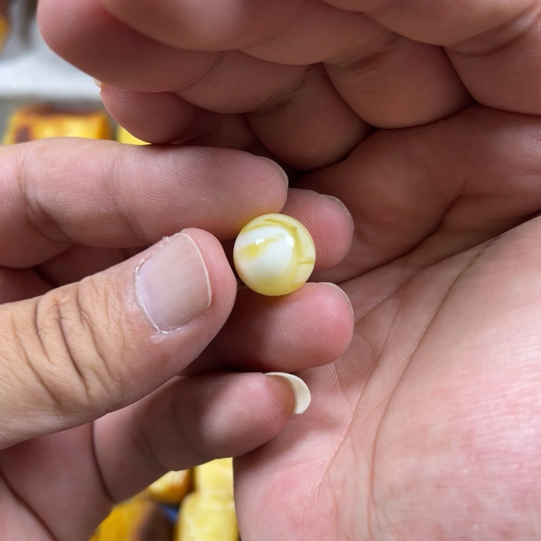 s***t蜜蜡未镶嵌裸石珠子