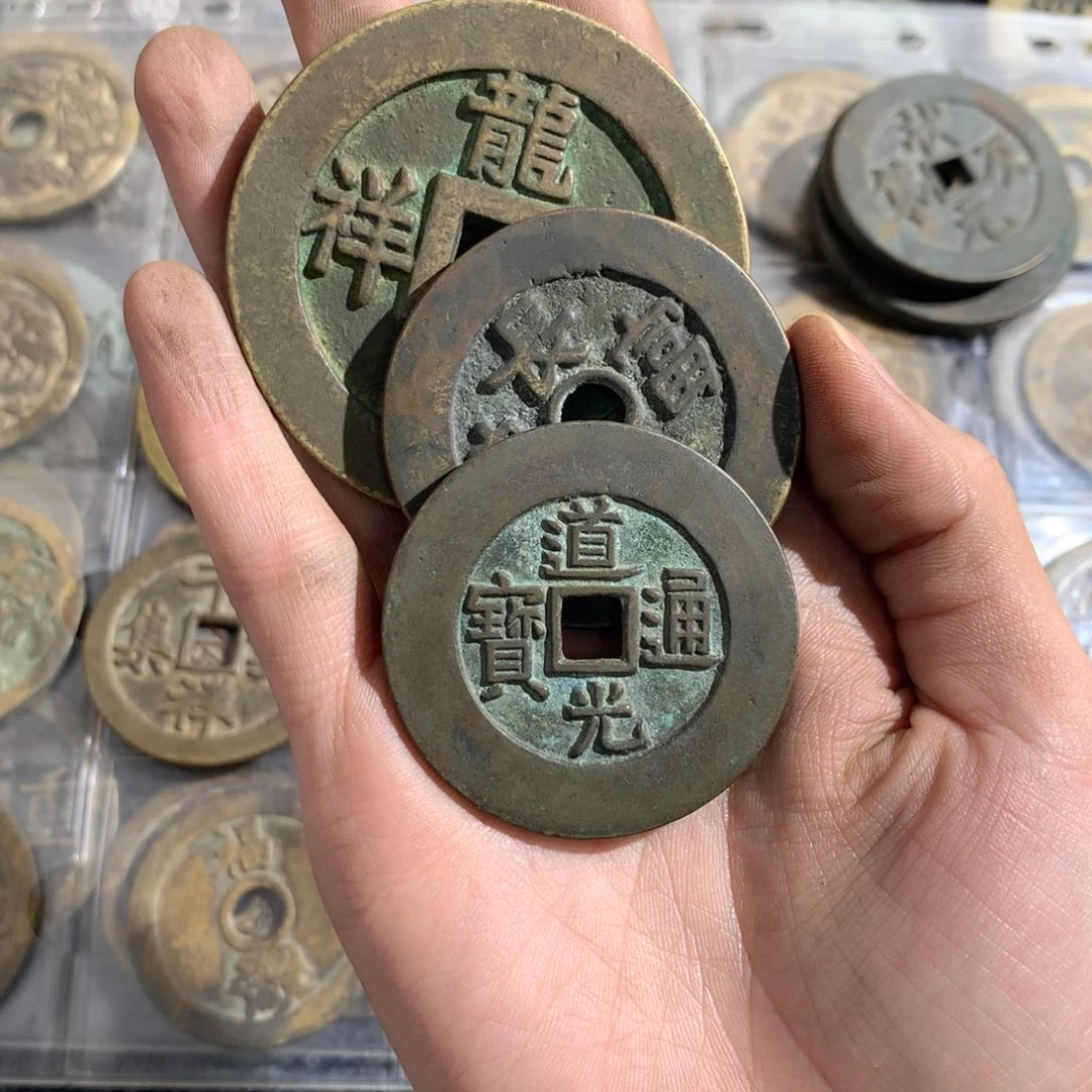 铜大***a花钱手工翻砂铸造现代工艺品