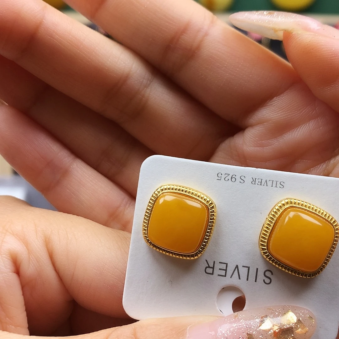 蜜蜡银S925镶嵌耳饰耳钉