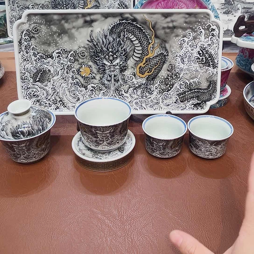摆件景德镇陶瓷研究所从事生产技术