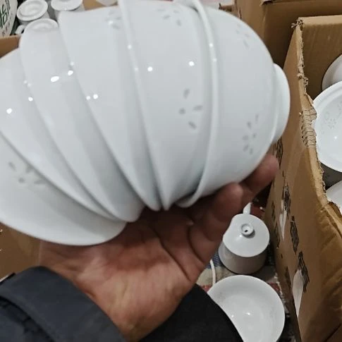 瓷玲珑4.5寸吃饭碗6个微瑕疵@