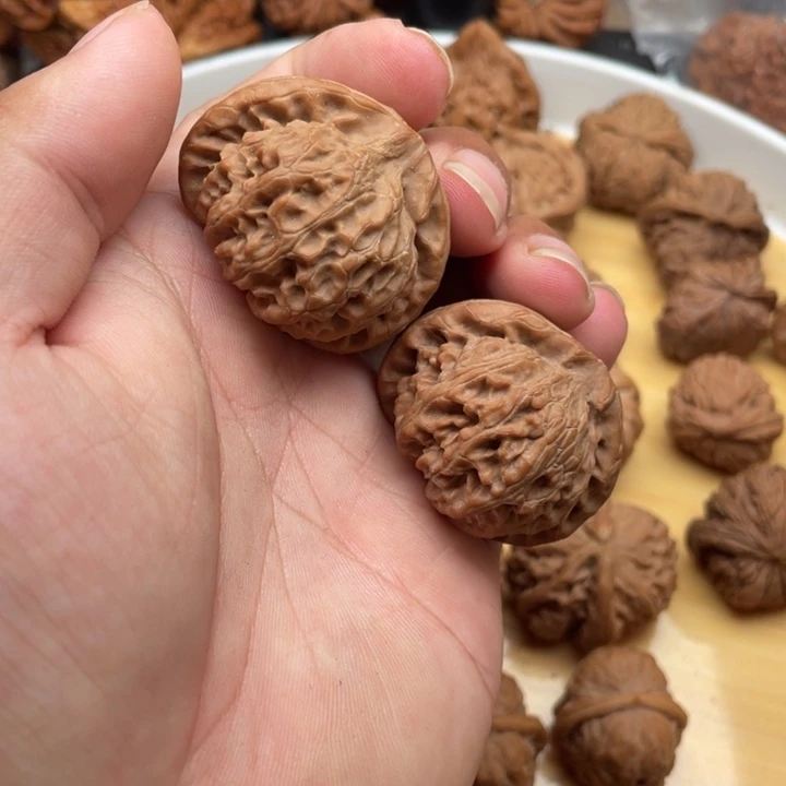 文玩核桃把件J**.文玩核桃手把件