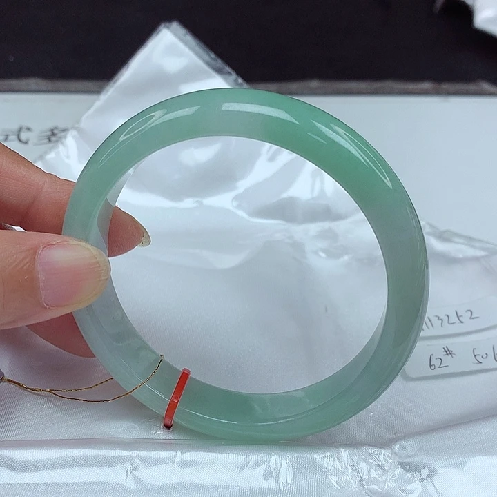 未镶嵌手镯翡翠62圈3252
