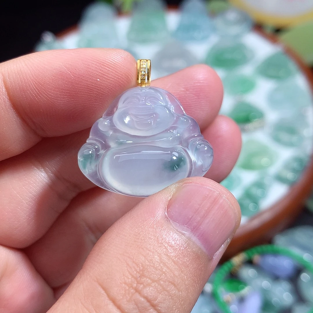 翡翠未镶嵌颈饰佛公
