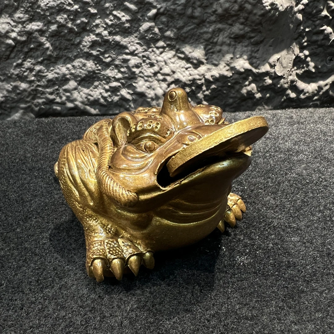 紫砂热感金蟾茶宠玄关博古书架茶盘摆件