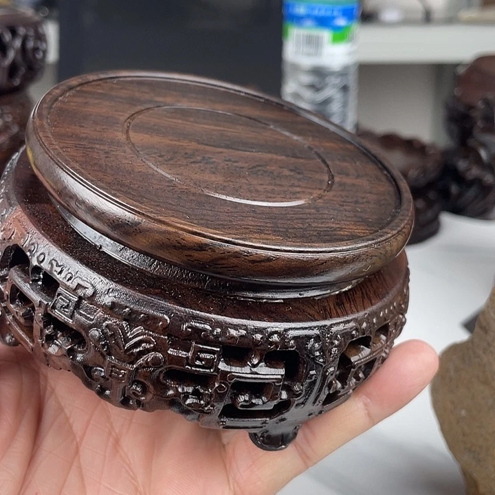 树脂制品底座设计实木底座