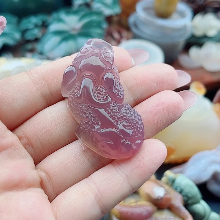 心***莲未镶嵌玛瑙手饰吊坠