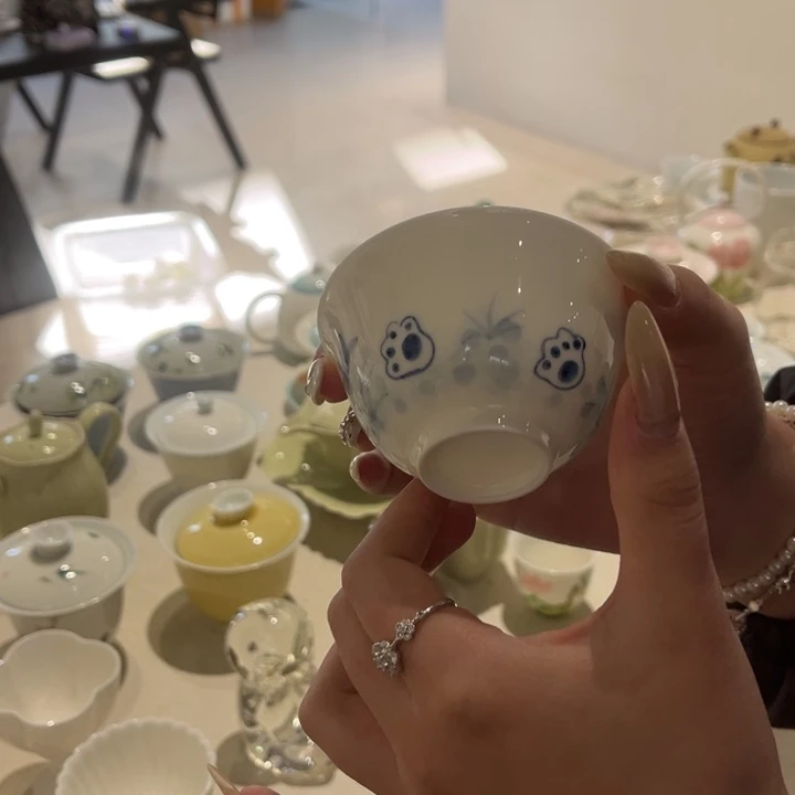 茶杯。      孤品 微瑕