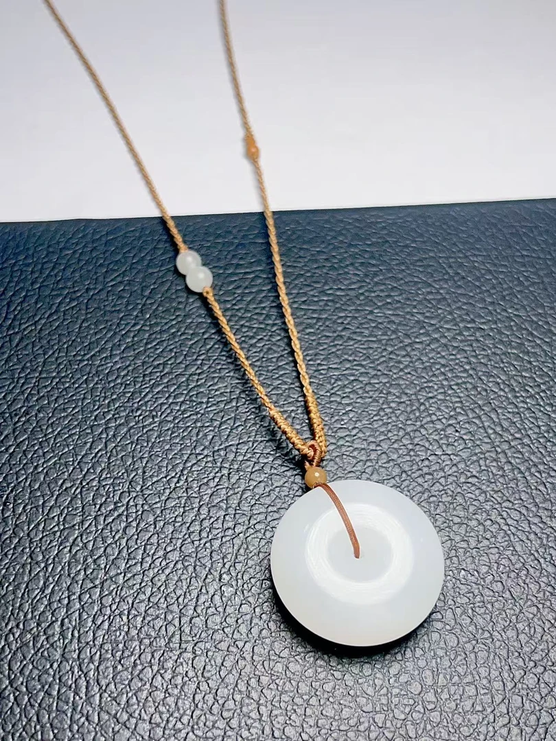 和田玉吊坠MAY1217-23