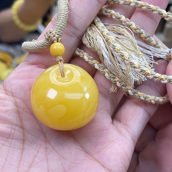 琥珀未镶嵌珠宝奇石h23