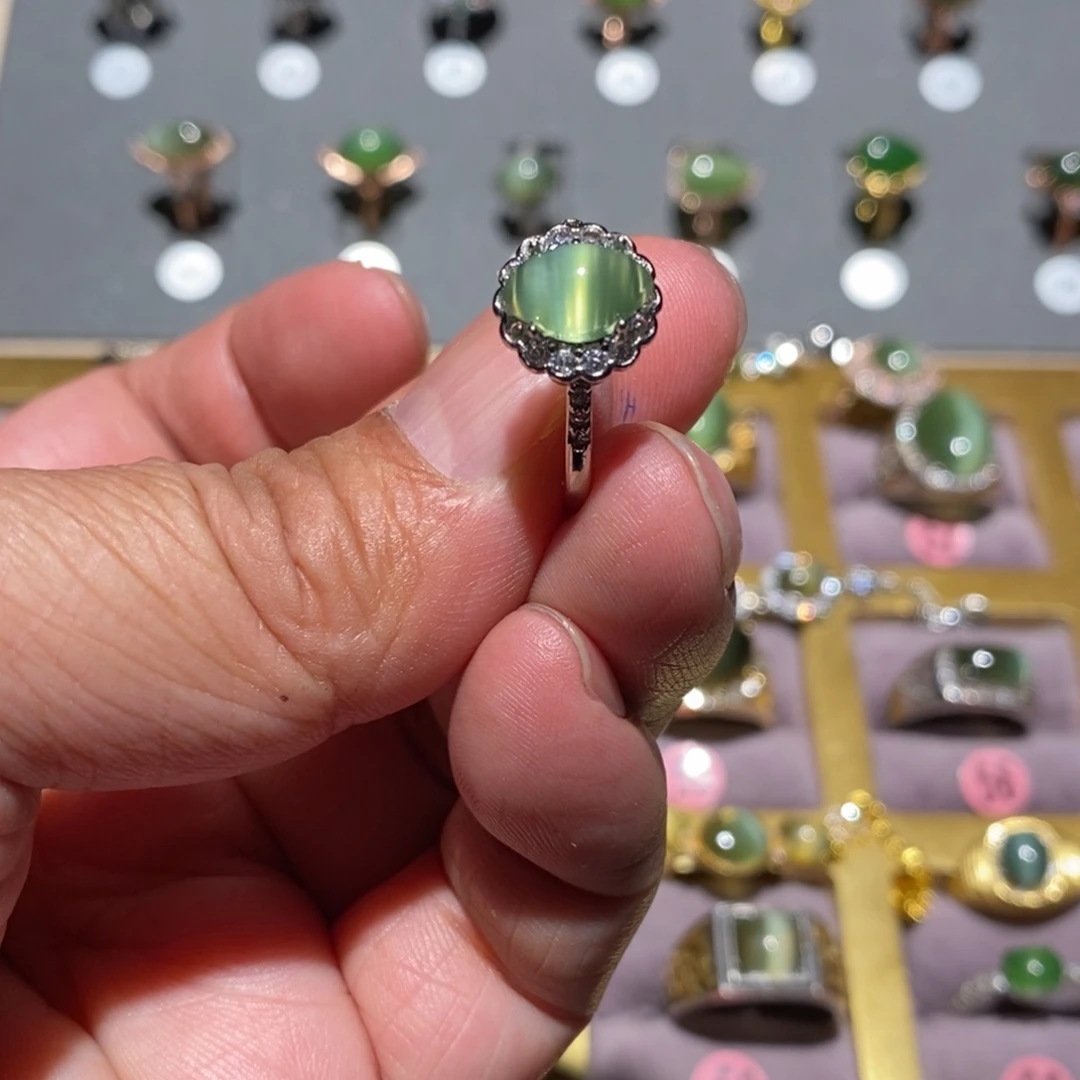 和田玉（碧玉）戒指未镶嵌画***峰