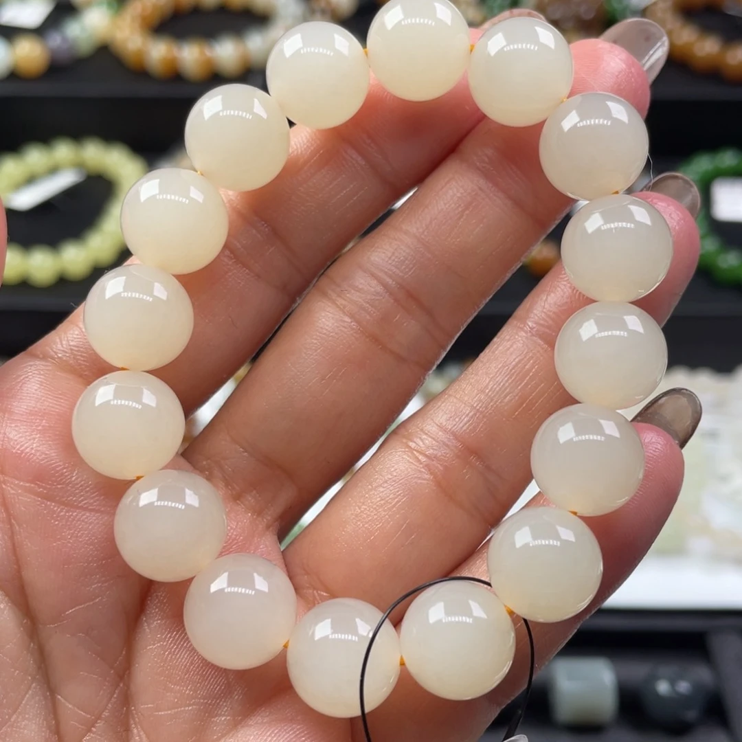 未镶嵌手链和田玉