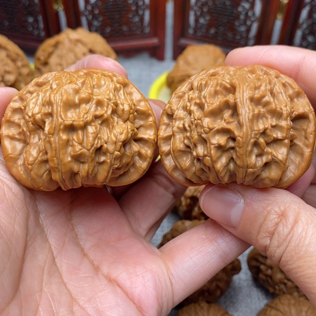 文玩核桃把件小*白狮子46尺
