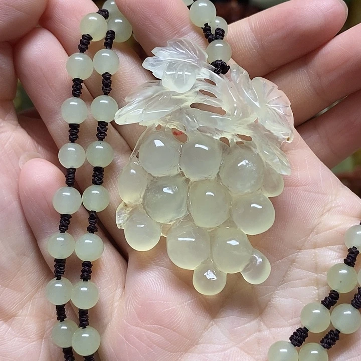 岫玉未镶嵌吊坠(赠链)