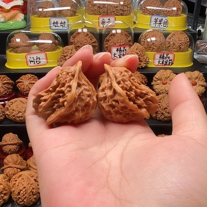 文玩核桃把件盘山鸟43