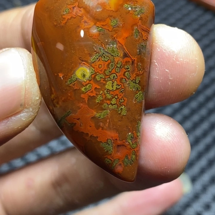 玛瑙/玉髓颈饰未镶嵌易*