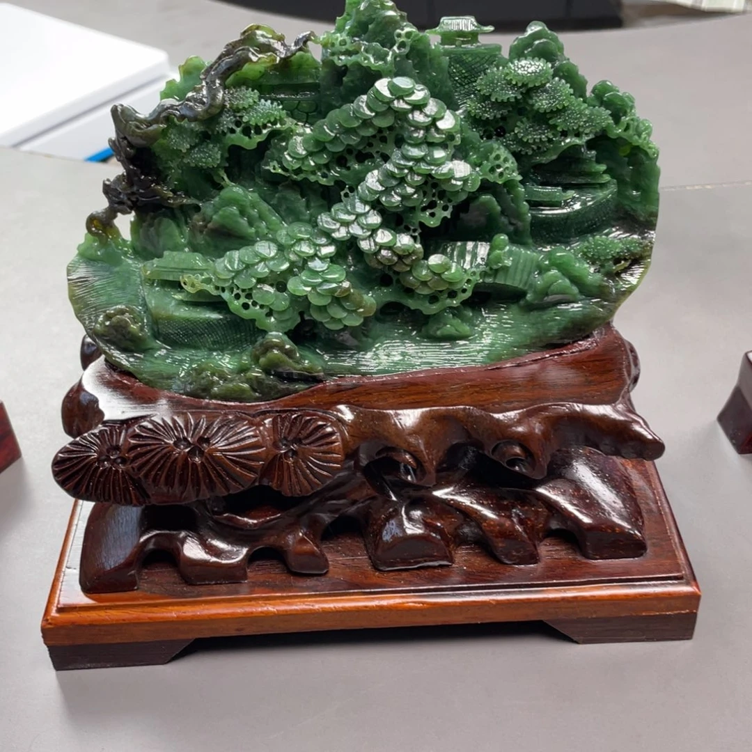 未镶嵌和田玉摆件