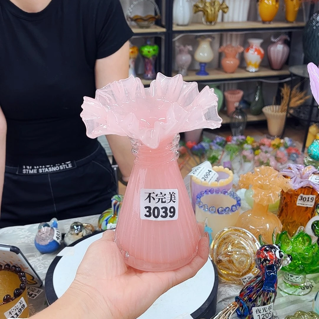 3039 家悦琉璃工艺品不完美