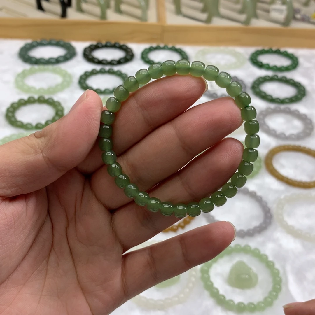 未镶嵌手串和田玉（直切湖水绿6）